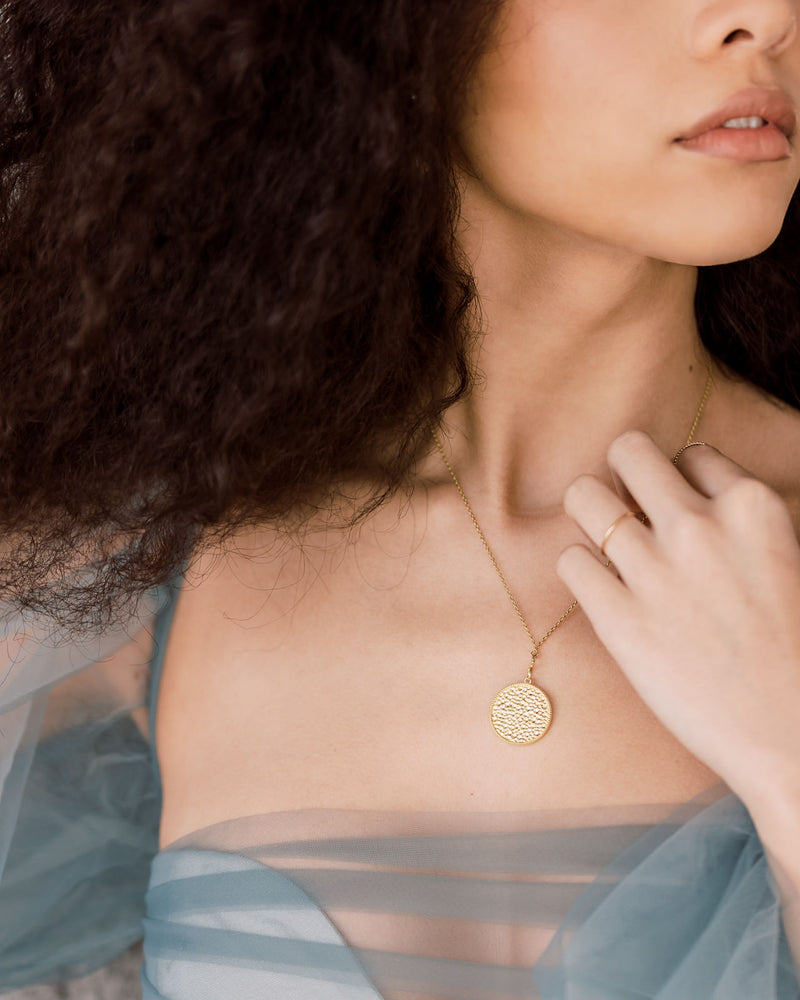 
                  
                    Muni Muni necklace ✧ 14K Gold Vermeil ✧ Reversible
                  
                